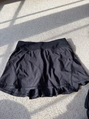 Lululemon Women's Black Active Skort - Versatile Athletic Skirt